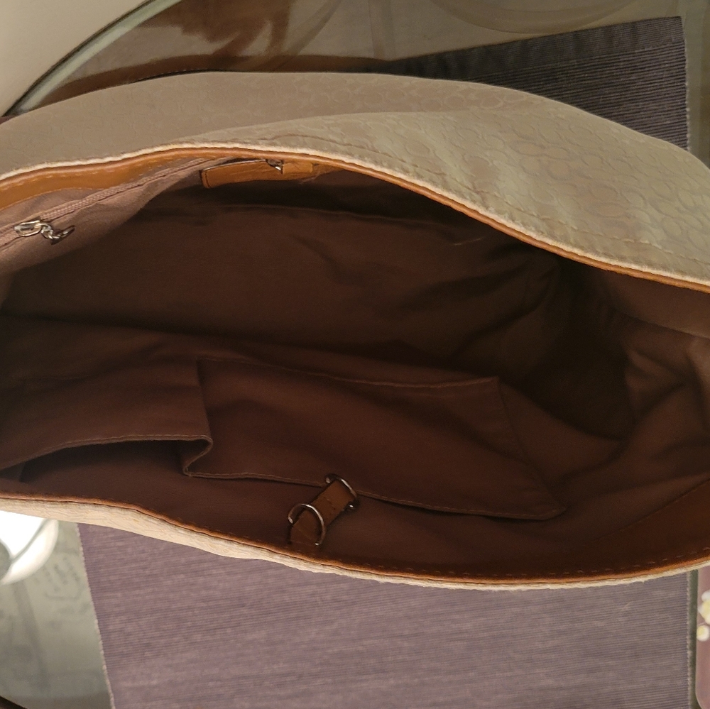 COACH 07' LEATHERWARE SHOULDER BAG CREAM/BRWN/SLVR 10×12 - Picture 11 of 15